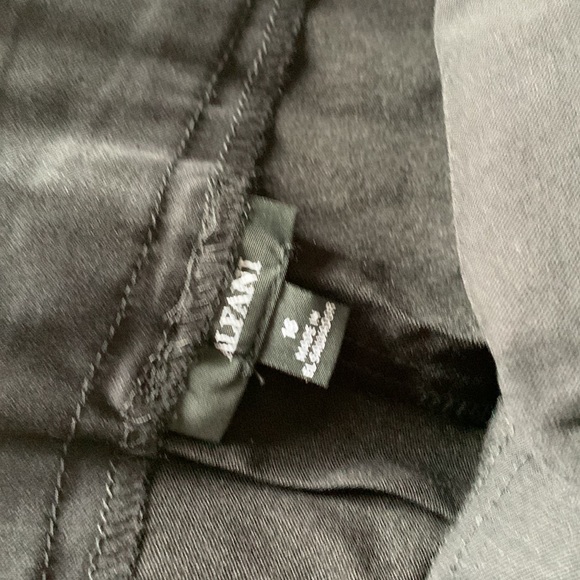 Alfani Women’s skinny leg tummy control pants - Picture 3 of 4